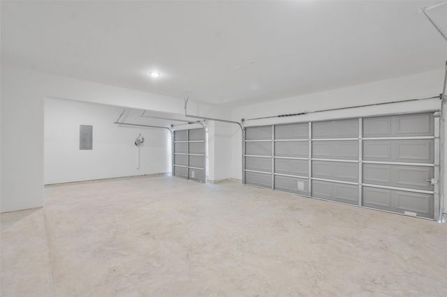 21445 Kings Guild Lane, Kingwood, TX 77339