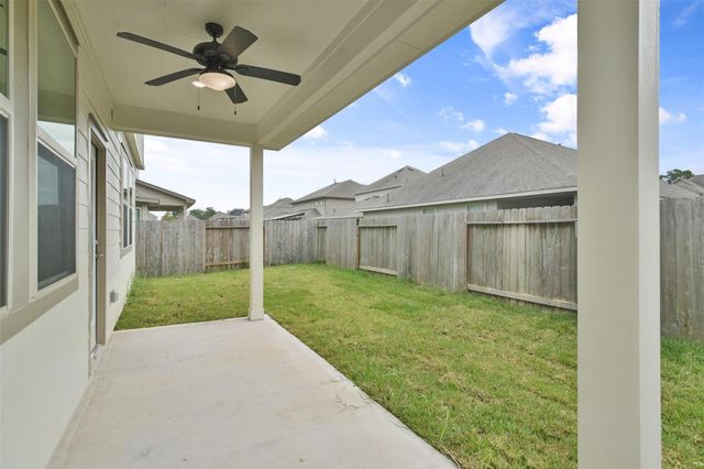 21445 Kings Guild Lane, Kingwood, TX 77339