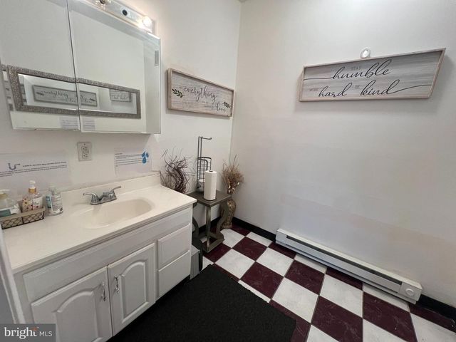 6106 LANSDOWNE AVE, Philadelphia, PA 19151