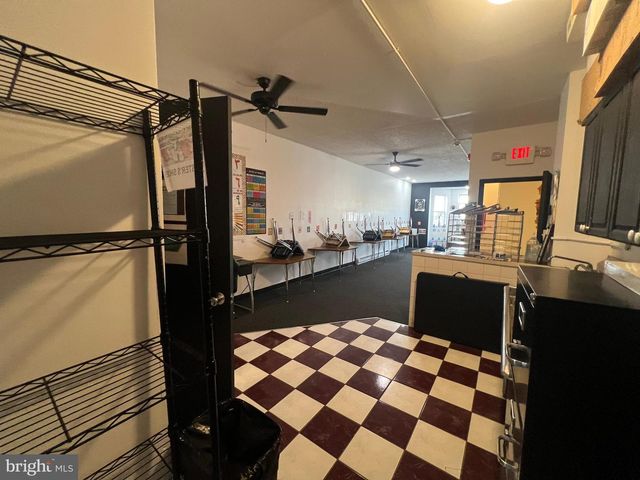 6106 LANSDOWNE AVE, Philadelphia, PA 19151