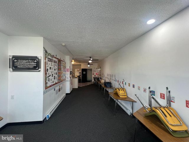 6106 LANSDOWNE AVE, Philadelphia, PA 19151