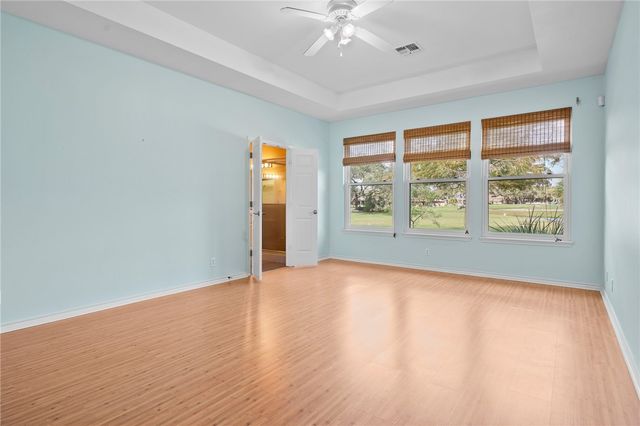 132 Cedar Ridge Dr., Rockport, TX 78382