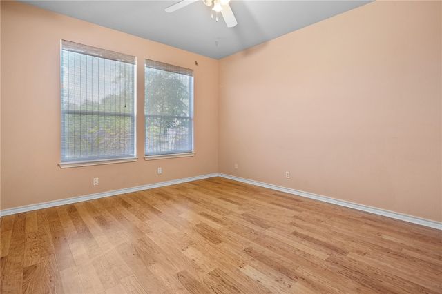 132 Cedar Ridge Dr., Rockport, TX 78382