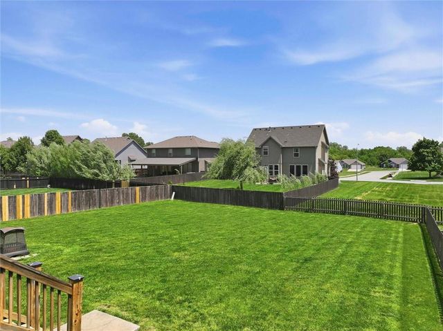 503 River Birch Road, Raymore, MO 64083