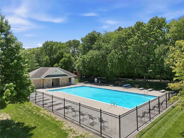 503 River Birch Road, Raymore, MO 64083