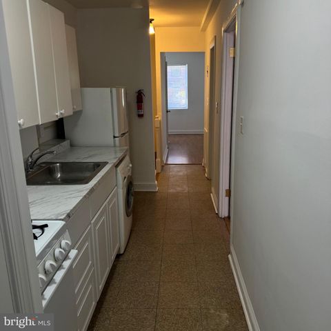 81 Q ST SW, Washington, DC 20024