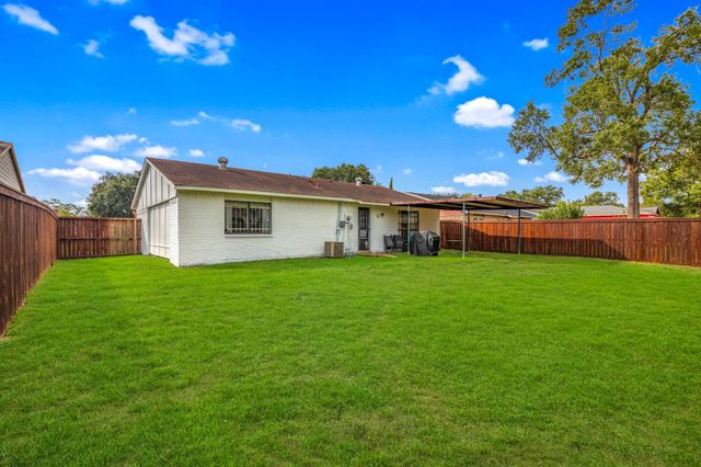 14527 Dartwood Drive, Houston, TX 77049