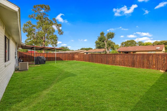 14527 Dartwood Drive, Houston, TX 77049