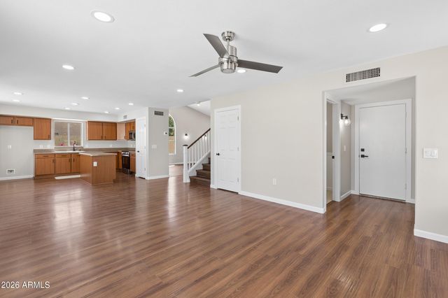 7726 W CINNABAR Avenue, Peoria, AZ 85345