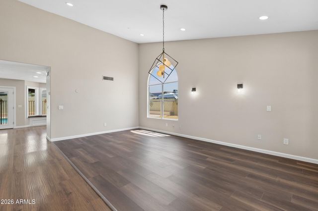 7726 W CINNABAR Avenue, Peoria, AZ 85345