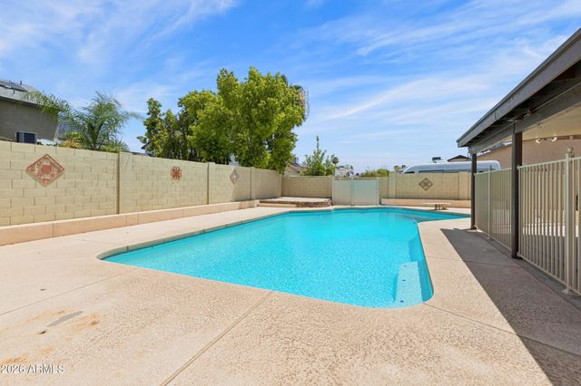 7726 W CINNABAR Avenue, Peoria, AZ 85345