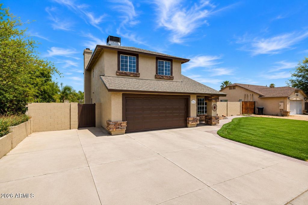 7726 W CINNABAR Avenue, Peoria, AZ 85345 — photo 2