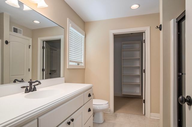 51 Peartree Lane Ne, Grand Rapids Twp, MI 49546