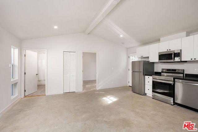 126 Franklin Court, Glendale, CA 91205