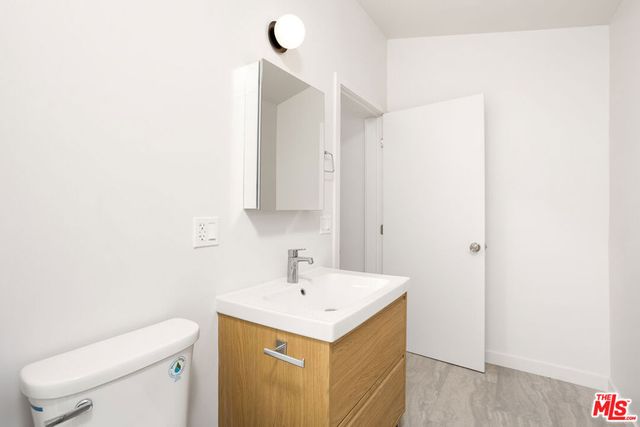 126 Franklin Court, Glendale, CA 91205