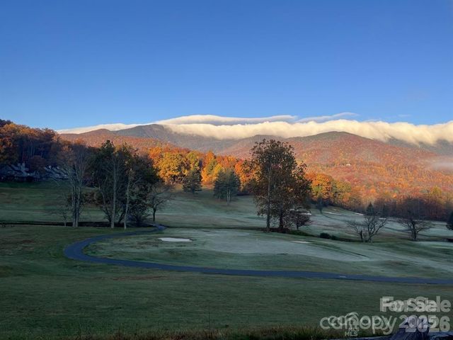 448 Mt. Mitchell Drive, Burnsville, NC 28714