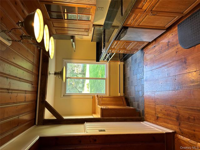 84 Walling Road, Warwick, NY 10990