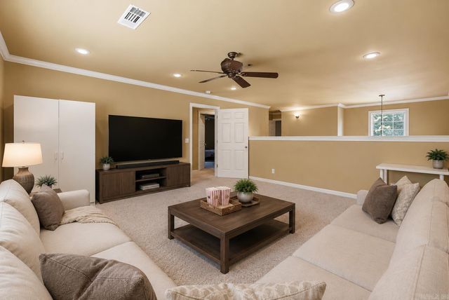 121 Lily Drive, Maumelle, AR 72113