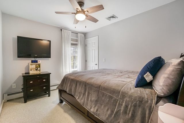 102 North St, Holden, MA 01522