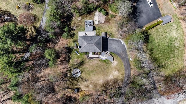 102 North St, Holden, MA 01522