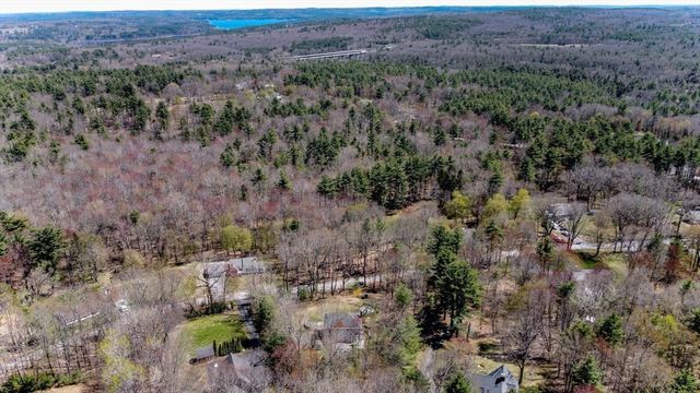 102 North St, Holden, MA 01522