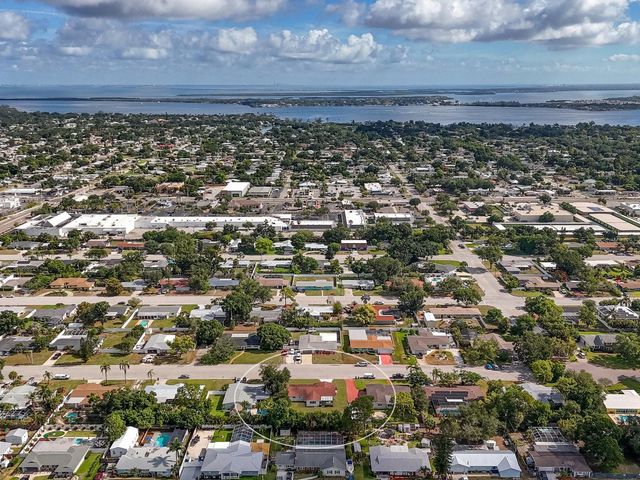 5605 9TH AVENUE DRIVE W, Bradenton, FL 34209