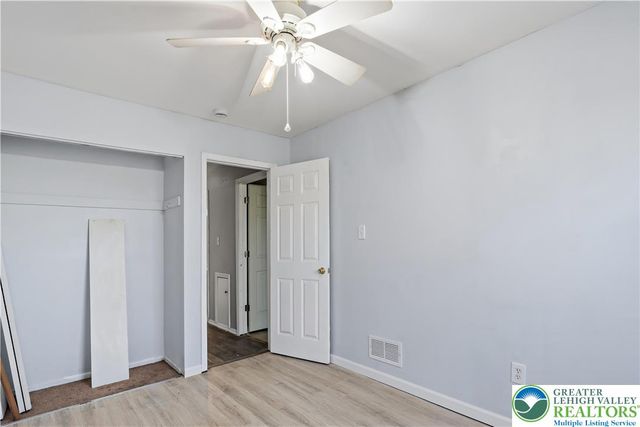 1613 Shenandoah Court, South Whitehall Twp, PA 18104