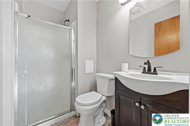 1613 Shenandoah Court, South Whitehall Twp, PA 18104