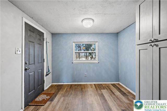 1613 Shenandoah Court, South Whitehall Twp, PA 18104