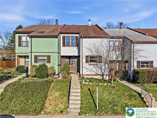 1613 Shenandoah Court, South Whitehall Twp, PA 18104