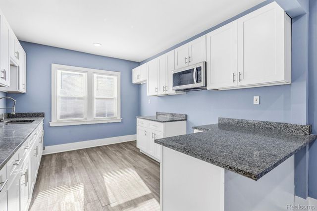 3460 Bedford Street, Detroit, MI 48224