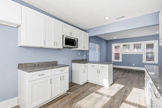 3460 Bedford Street, Detroit, MI 48224