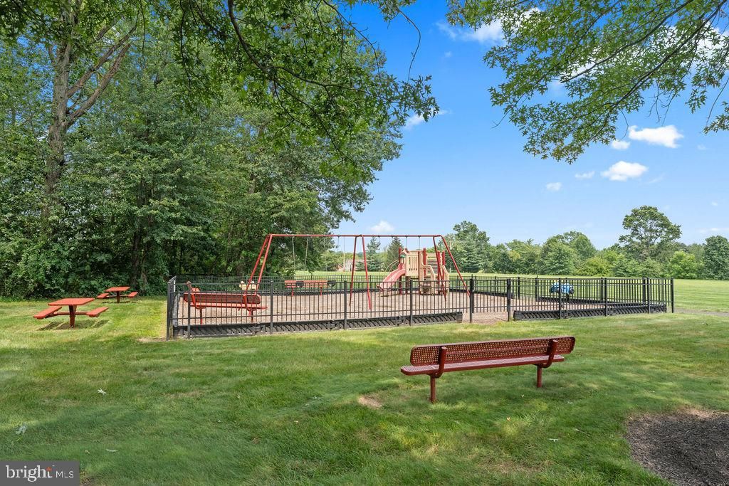483 BUCHANAN RD, Perkasie, PA 18944