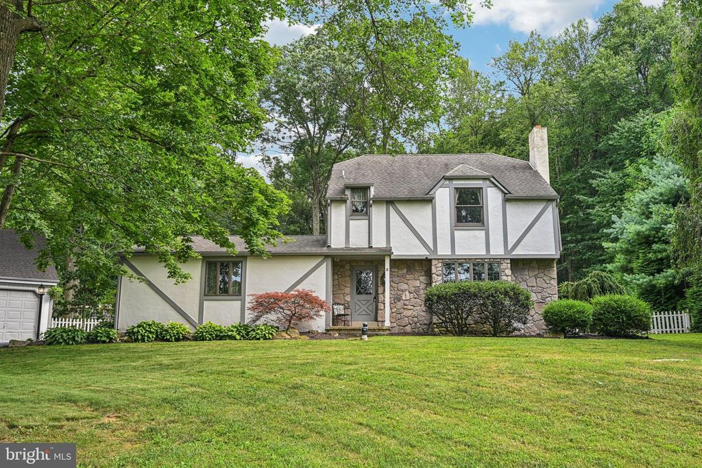 902 MOUNT PLEASANT RD, Pottstown, PA 19465