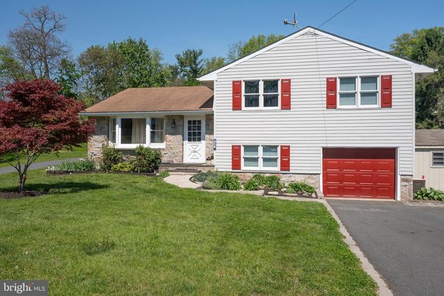 233 POPLAR ST, Spring City, PA 19475