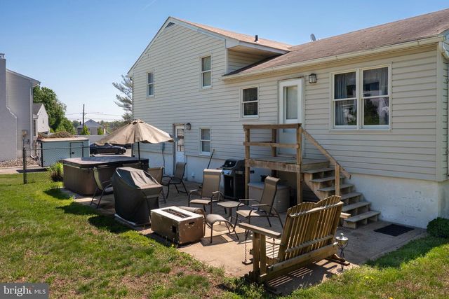 233 POPLAR ST, Spring City, PA 19475
