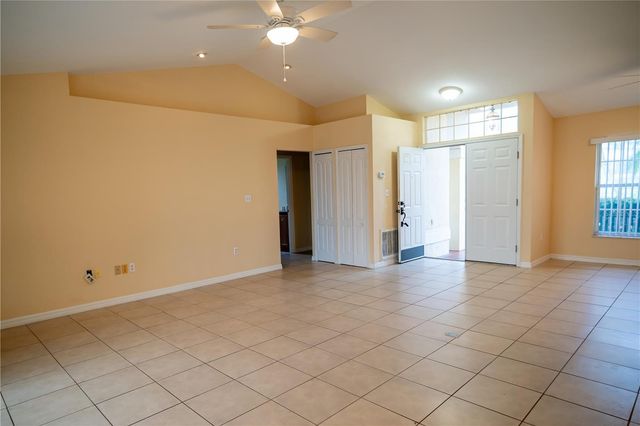 8740 SPYGLASS LOOP, Clermont, FL 34711