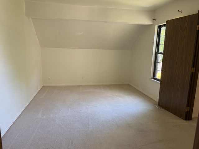 661 Mitchell Court 661, Gurnee, IL 60031