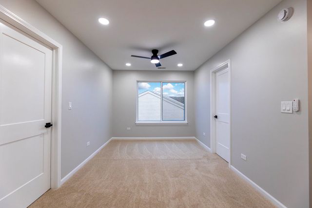 2906 Meadowview Lane, Montgomery, IL 60538