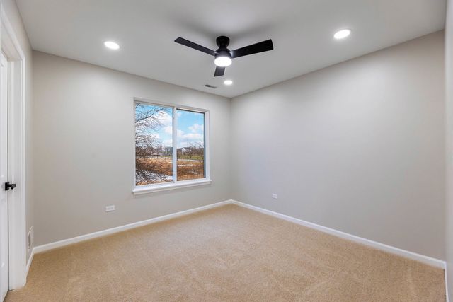 2906 Meadowview Lane, Montgomery, IL 60538