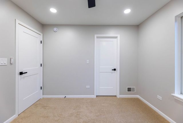 2906 Meadowview Lane, Montgomery, IL 60538