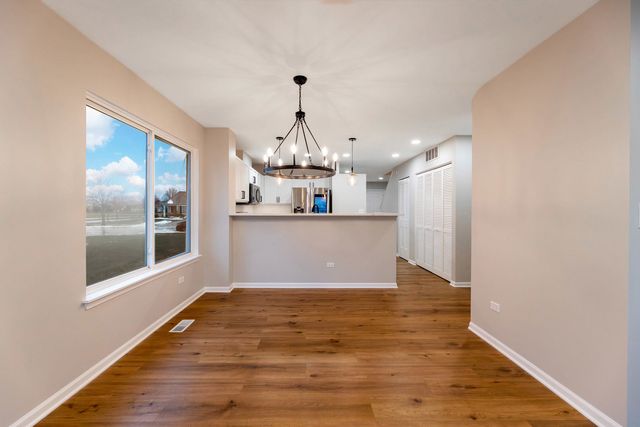 2906 Meadowview Lane, Montgomery, IL 60538