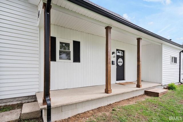 912 N COURTLAND Avenue, Kokomo, IN 46901