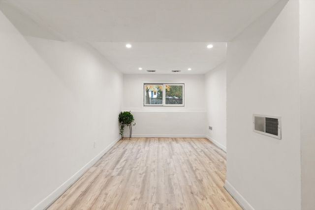 10 Butterworth Rd, Beverly, MA 01915