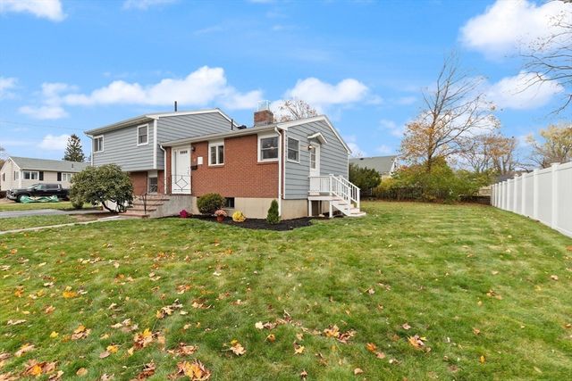 10 Butterworth Rd, Beverly, MA 01915