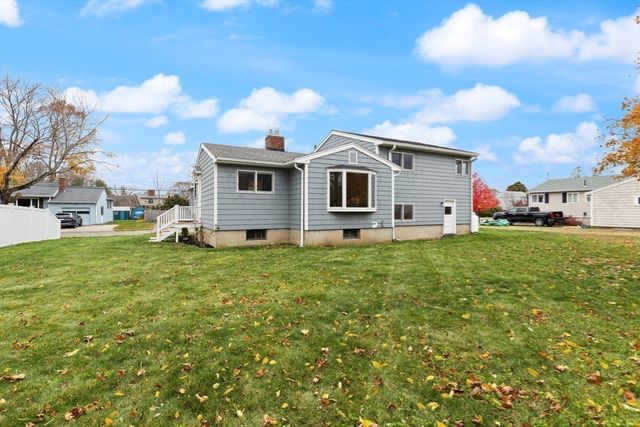 10 Butterworth Rd, Beverly, MA 01915