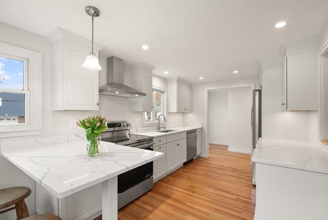 10 Butterworth Rd, Beverly, MA 01915