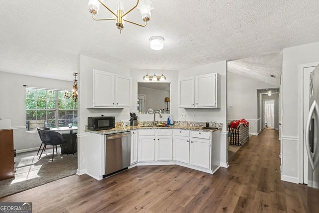 6615 Crossing Creek Point, Austell, GA 30168