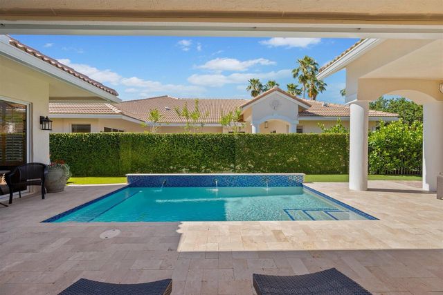 2931 Twin Oaks Way, Wellington, FL 33414