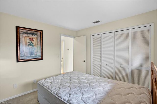 9708 Foxglove CIR, Fort Myers, FL 33919